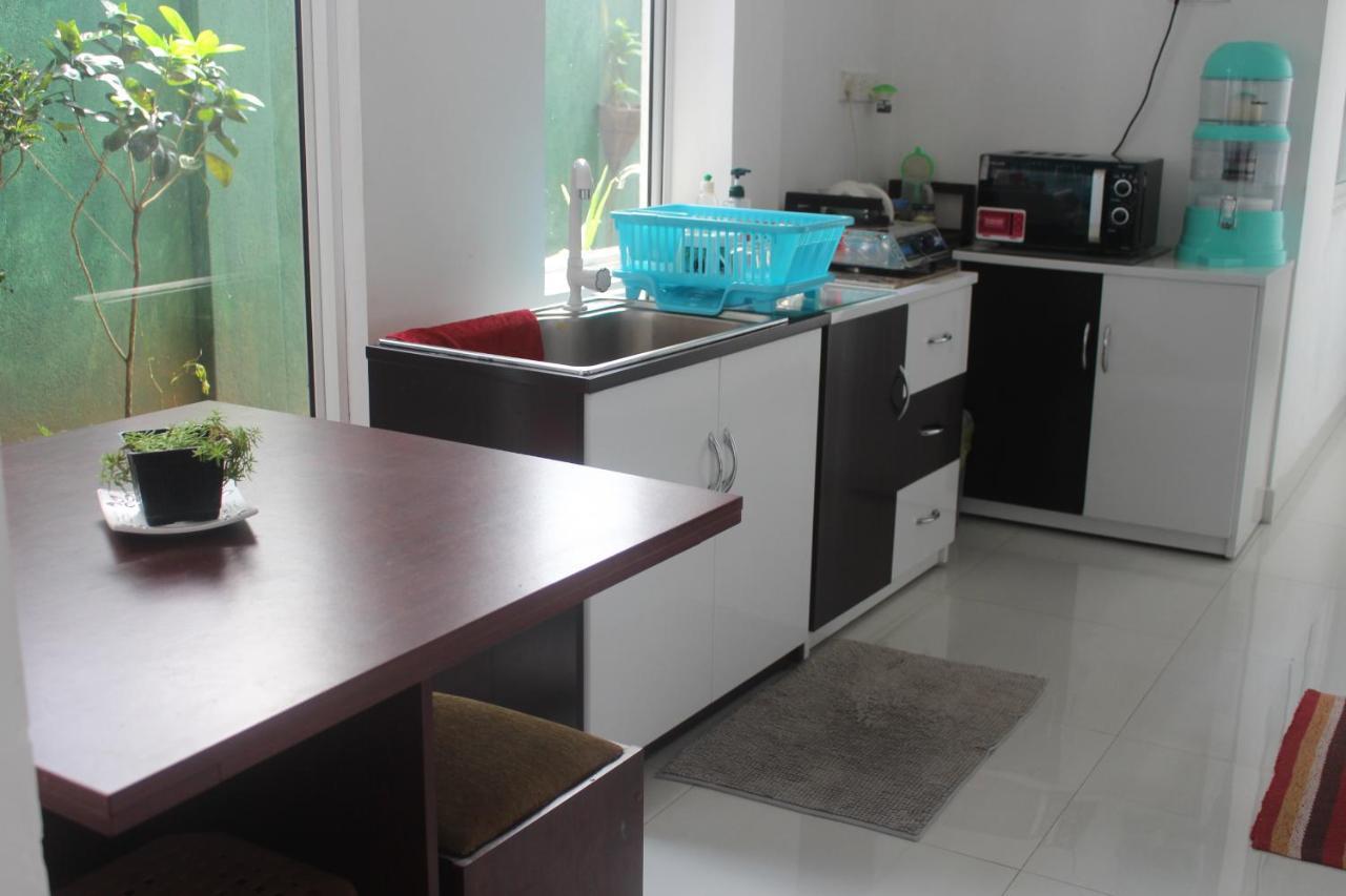 Alex Home Stay Kandy Exterior foto
